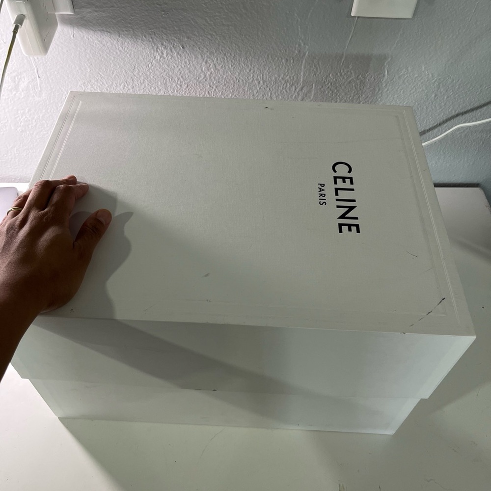 Celine White Gift Box - Picture 6 of 7